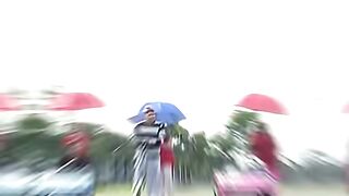 Kelakuan yuka naik becak