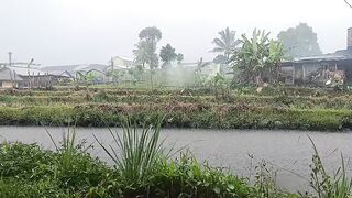 ASMR SOUND OF RAIN BEHIND THE WINDOW