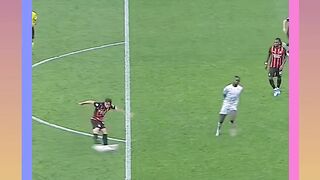 Momen Epik Penyelamatan Ganda Serie A