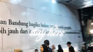 Locked Out Of Heaven-Bruno Mars