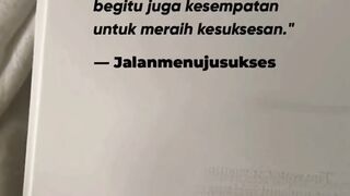 Bumi ini terus berputar begitu juga kesempatan untuk meraih kesuksesan
