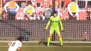 Dominik Szoboszlai telah membangun reputasi sebagai pemain yang sangat konsisten dari titik penalti
