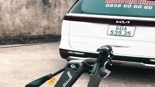 The Ultimate 12-Inch Foldable Electric Scooter: Fast, Lightweight & City-Ready