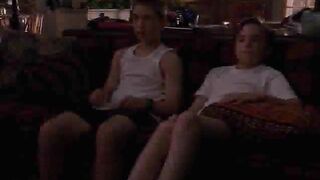 Malcolm in the Middle -S1.E10 ∙ Stock Car Races