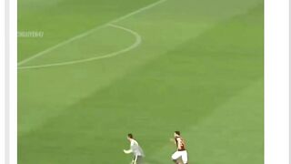 Cristiano Ronaldo bukan cuma pemain hebat… dia inovator di lapangan. ????⚽