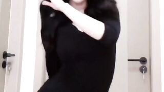 This Dance Feels Too Smooth… ????