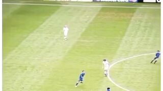 Membicarakan Filippo Inzaghi berarti membicarakan gol.