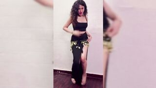Indian Girl Aliza Shaikh Dance 2
