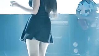 Sak Uweran Gek Budal Turu || Asmara Kerinduan - Ajeng Febria ft Royal Music