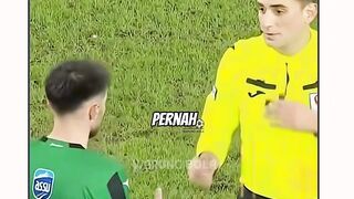3 Aturan dan teknologi paling aneh dari fifa!????