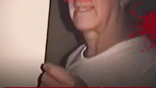 Lagi Rekam Ayah Eh Ada Sosok Misterius Ngintip di Balik Dinding