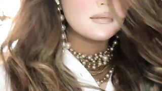 Gorgeous Model Makeover and full Look