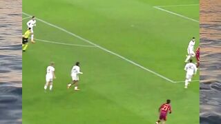 Roma adalah Gairah. Roma adalah Cinta