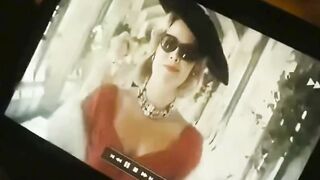 Imagine watching a movie and seeing... YOURSELF. ????
