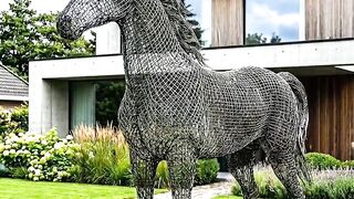 This Unicorn Topiary Transformation #gardening #unicorn #usa #america