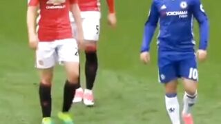 Ander Hererra vs Eden Hazard