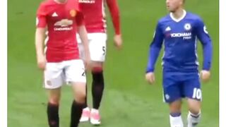 Ander Hererra vs Eden Hazard 2