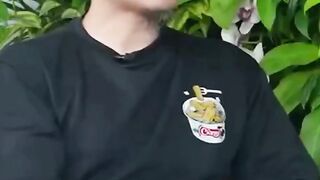 Membantu_Penindas__Tugas_yang_Mengejutkan