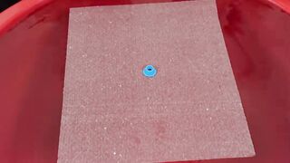 Wow ???????? #ASMR #ASMRExperiment #TissueVsWater #Satisfying #OddlySatisfying #ExperimentVideo #Viral #FYP