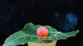 Hot ball #fyp #viralvideo #satisfying #asmr #scienceexperiment #very_satisfying #trending #amazing