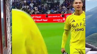 Dahi Ronaldo sampai uratnya membentuk angka 7?! ????⚽️