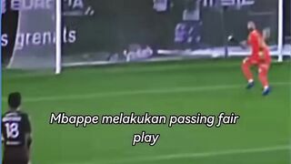 Drama Lapangan Hijau: Niat Fair Play Mbappe Berujung Ketegangan!