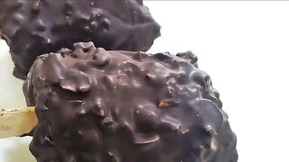 Chocolaty Choco Bar in Lock-Down Only 3 Ingredients Without Cream, Beater