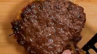 Next level cheese burger ????????.mp4