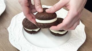 Brownie Sandwich Cookies.mp4