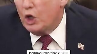 Presiden Amerika Serikat (AS) Donald Trump mengatakan bahwa Iran tidak dapat memeras AS dengan menutup Selat Hormuz.