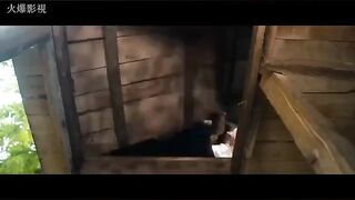 Hari_Ketika_Lubang_Tersembunyi_Mengarah_ke_Pelarian_Epik_dan_Ledakan