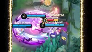 Ini dia beberapa momen RRQ yang bikin EVOS bisa memenangkan Game 1