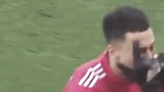 selebrasi unik Jesse Lingard