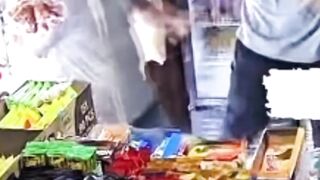 Preman semakin berani saja 2