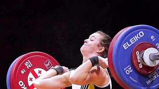 Super power girls 116 kg clean