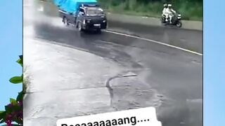 ini supirnya hapal map anjay
