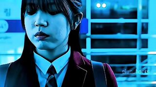 melihat wanita yang sangat menyeramkan