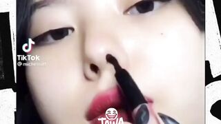 ko gak sama yah wkwk