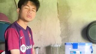 POV: digigit semut.
