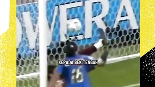 Siapa bilang sepak bola cuma soal pencetak gol?