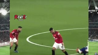 Musuh terbesar Garnacho ternyata bukan bek Chelsea, tapi temen setimnya sendiri! ????