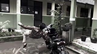 Video kepleset, bisa lebih dramatis. 2