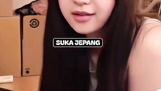 sebuah cerita hangat