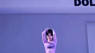 Dance of the girl in purple