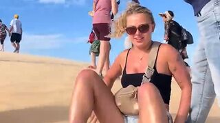 O sandboard continua sendo muito bonito #viagem #turismo #tendência