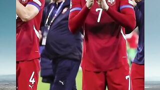 Sepak bola harusnya menyatukan, bukan memecah belah ????
