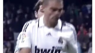 Kegilaan Pepe vs Casquero