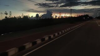 Tim pulang sore dapat bonus langit bagus. Rejeki nggak kemana.
