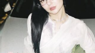 Hania amir 4