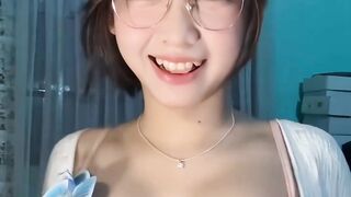 Ini yang lagi sering lewat di timeline ????